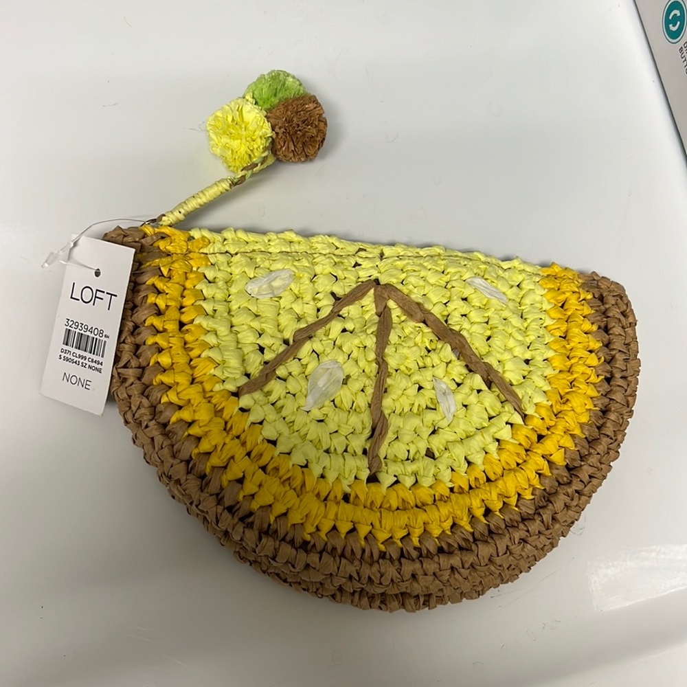 Lemon wristlet